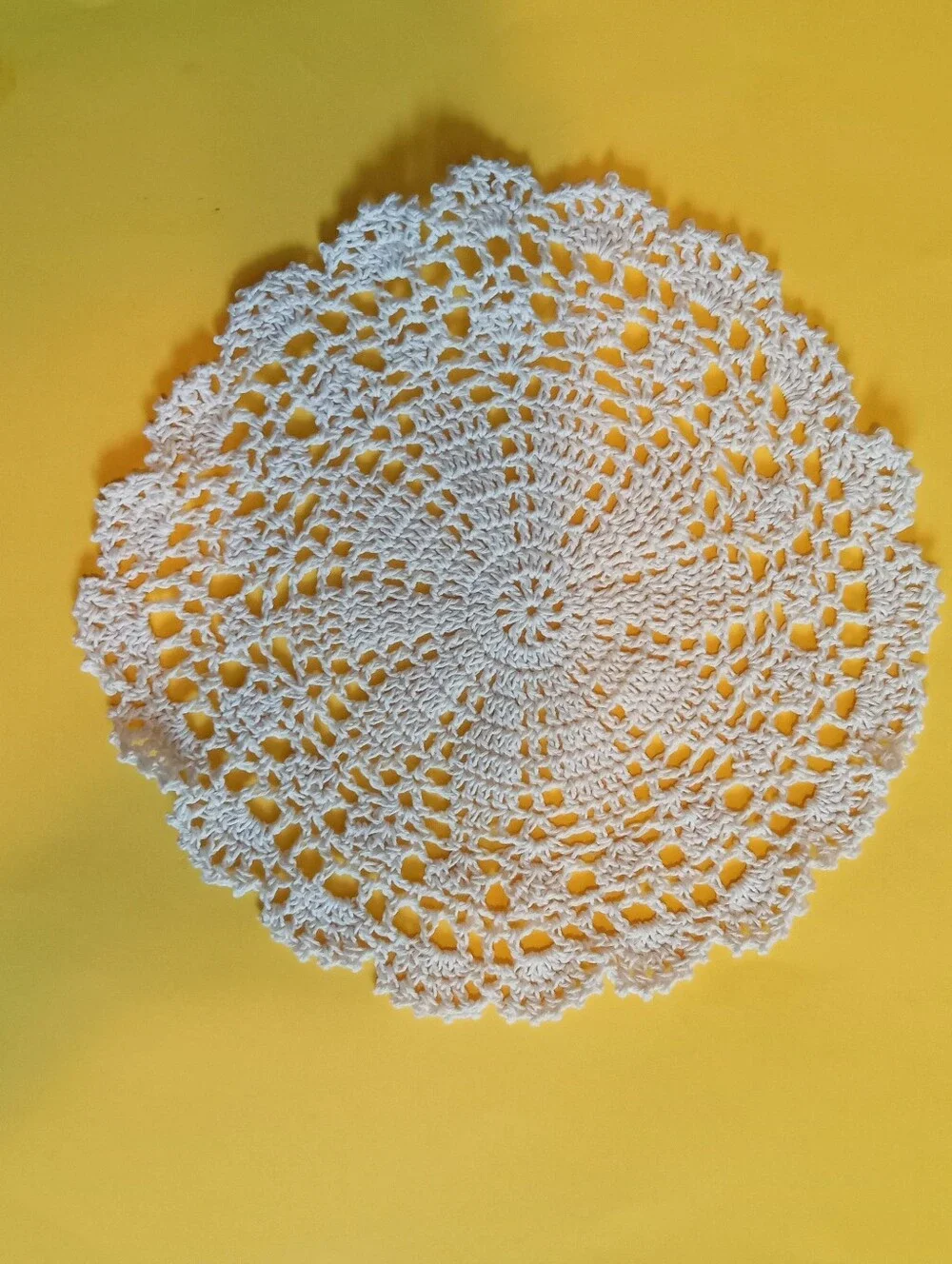N/A delicate white
